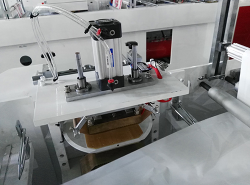 Patch handle bag device